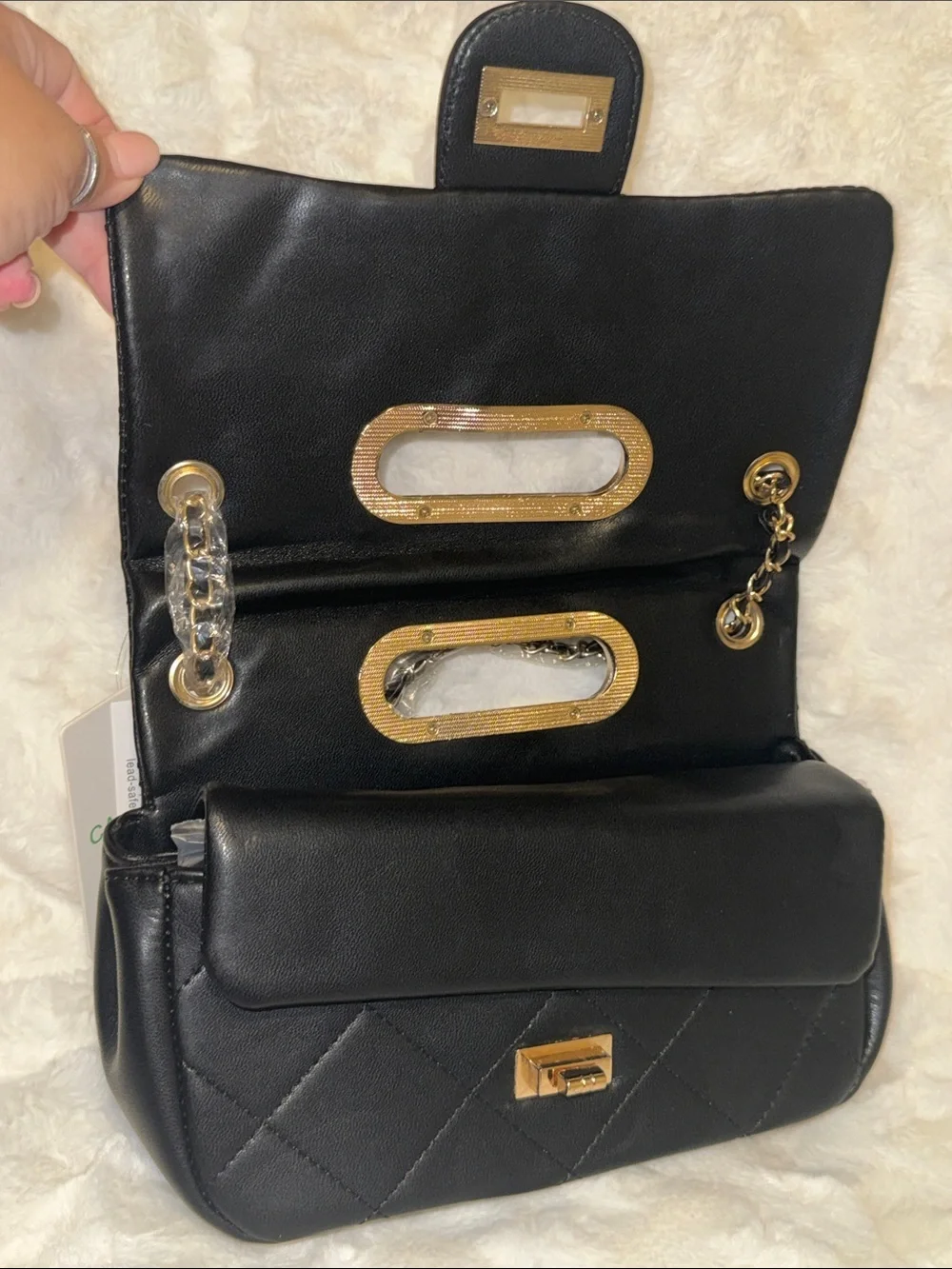 Quilted Black Chain-Handle Shoulder Bag - Elegant Everyday Style